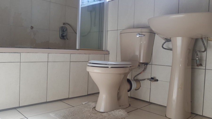4 Bedroom Property for Sale in Tlhabane West North West